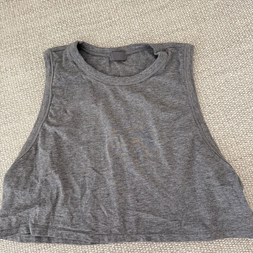 Skims muscle tee. Size S